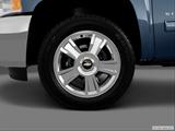  Front Drivers side wheel at profile photo